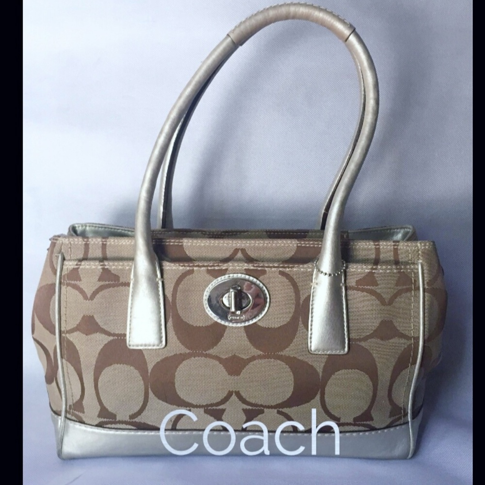 Coach Signature Madeline Hampton Purse